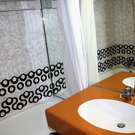 아파트호텔 Palafour - Grand 4 - Confortable - Balcon - Vue Mae-3611 티뉴